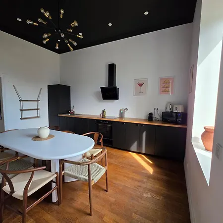 Chez Rose Apartment